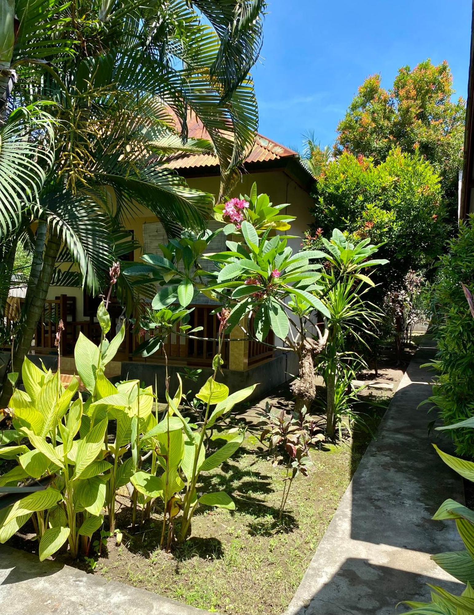 Puring Bungalows Gili Air Ngoại thất bức ảnh
